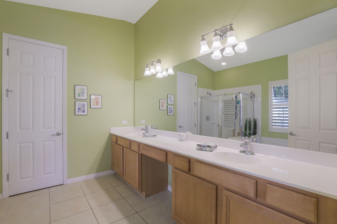 2065 Mandarin Ln, Naples, FL 34120