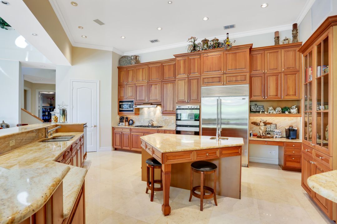 4309 Brynwood Dr, Naples, FL 34119