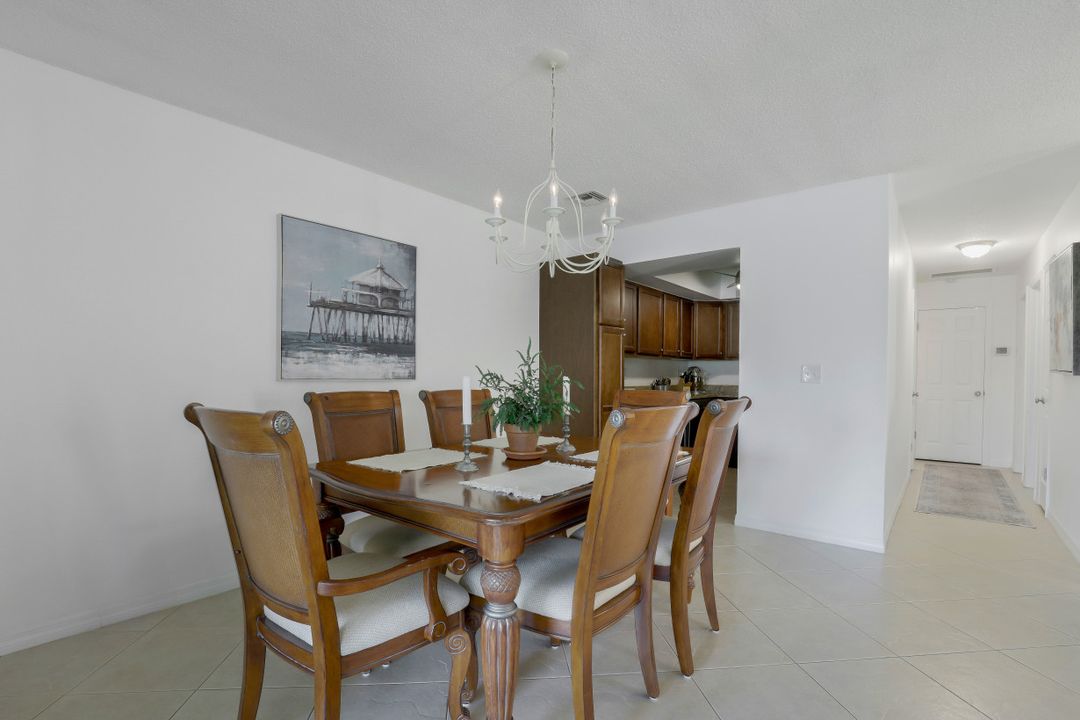 146 Harrison Rd, Naples, FL 34112