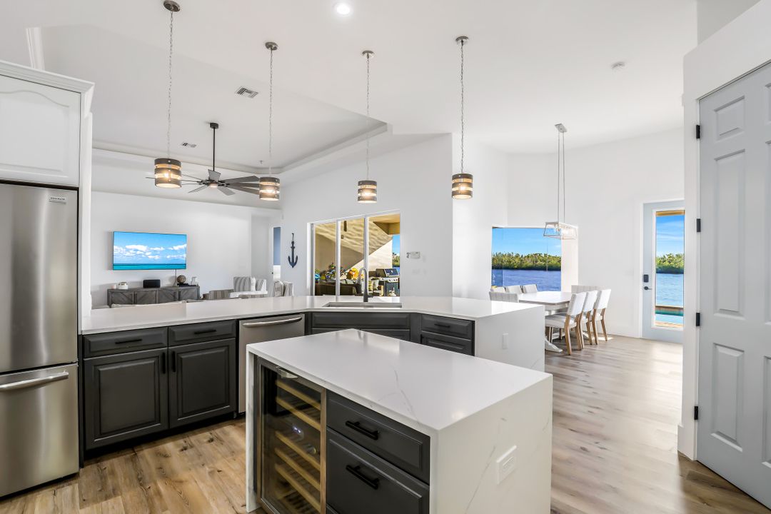 4234 NW 10th St, Cape Coral, FL 33993