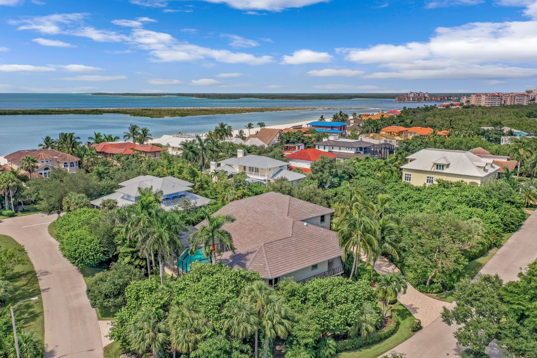 320 Wild Orchid Ln, Marco Island, FL 34145