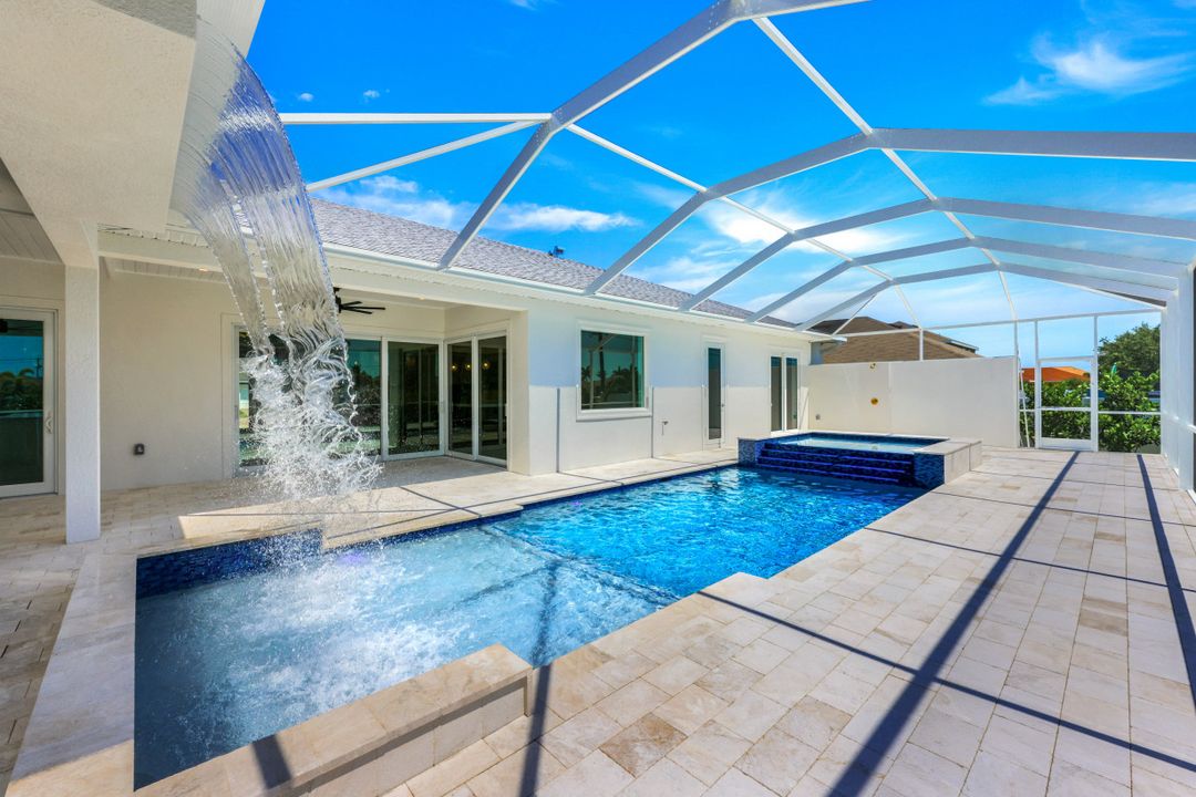 4604 SW 9th Ave, Cape Coral, FL 33914