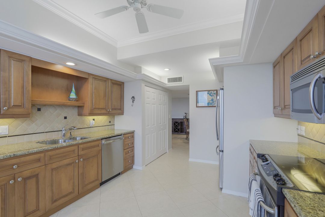 176 S Collier Blvd #PH6, Marco Island, FL 34145