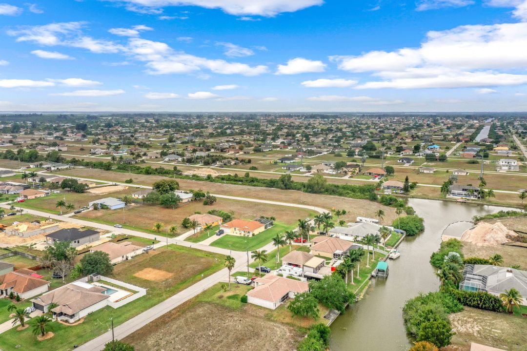 308 NW 22nd Ct, Cape Coral, FL 33993