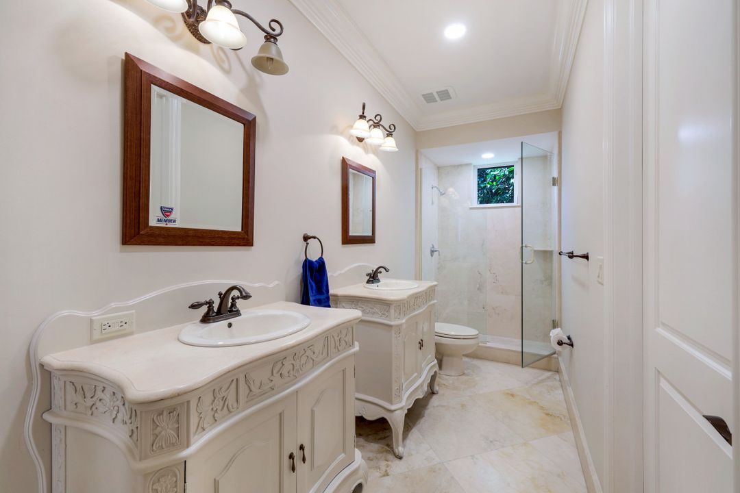 3351 Oak Hammock Ct, Bonita Springs, FL 34134