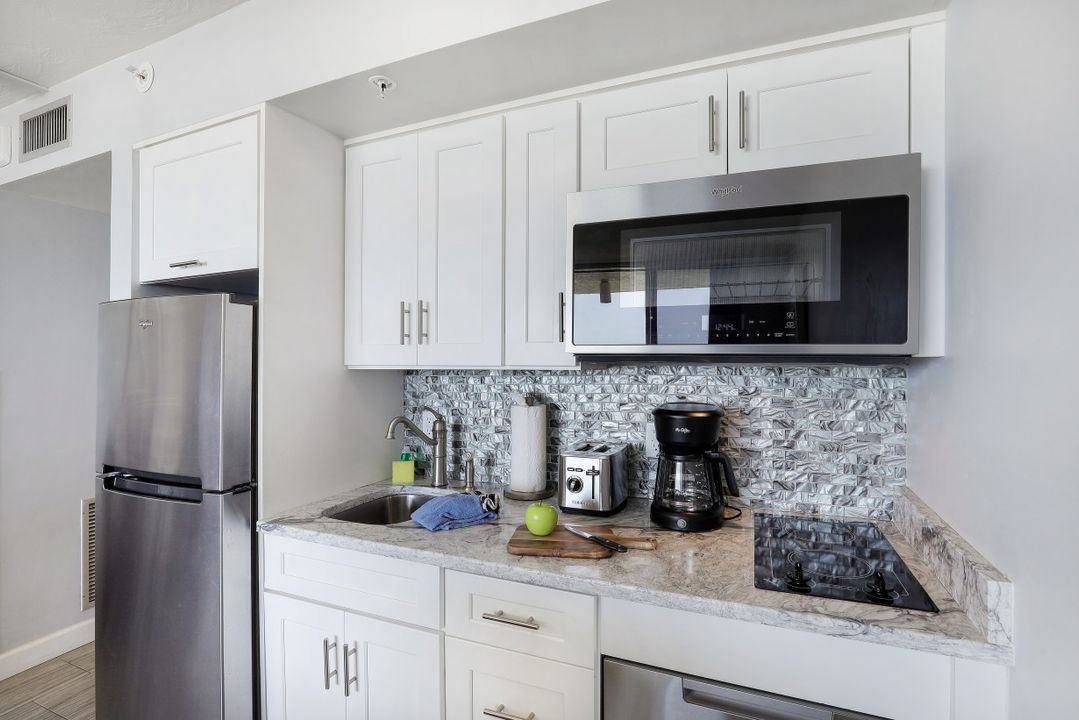 900 S Collier Blvd #202, Marco Island, FL 34145