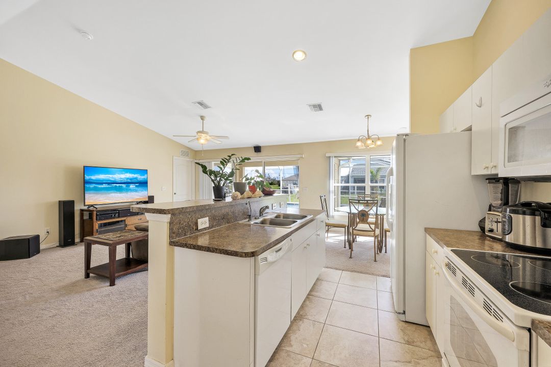 1100 SW Embers Terrace, Cape Coral, FL 33991