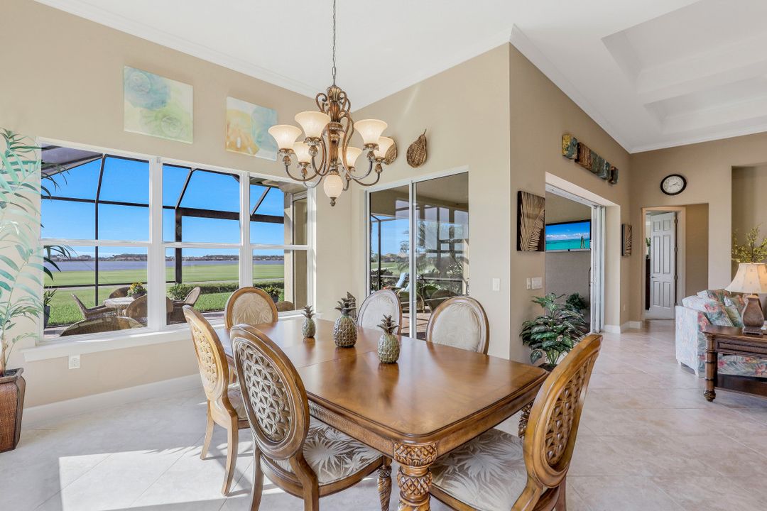 9005 Quarry Dr, Naples, FL 34120