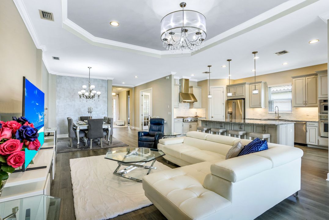 9588 Montelanico Loop, Naples, FL 34119