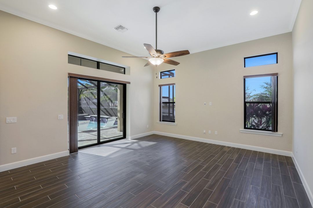 3341 Fanny Bay Ln, Naples, FL 34114