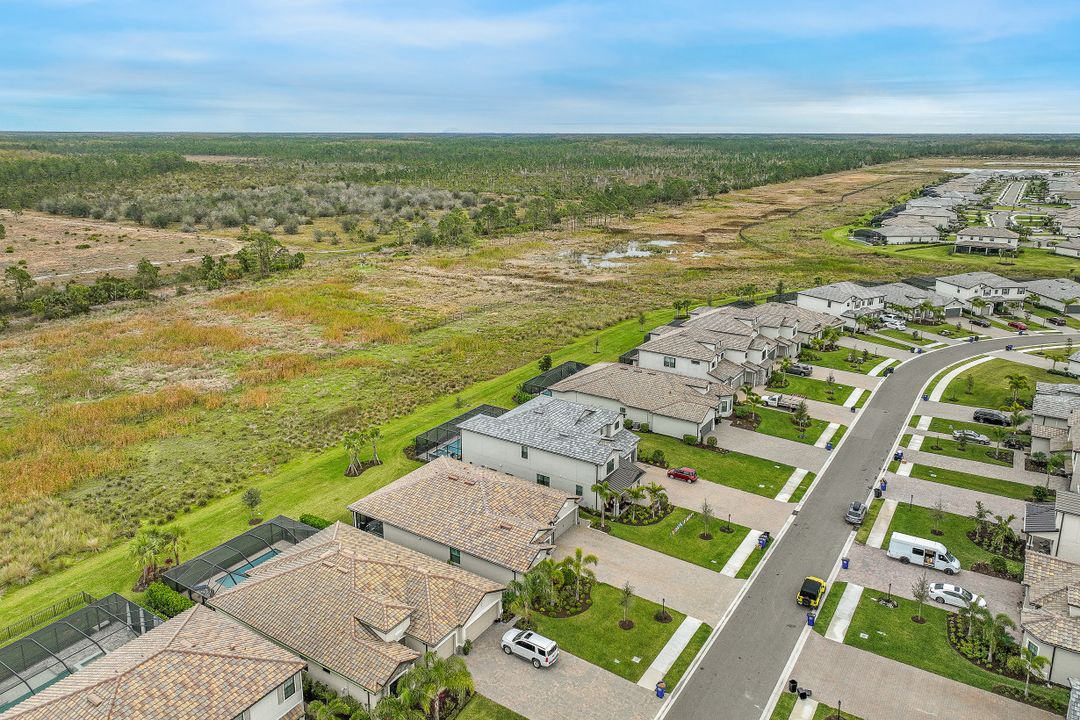 17624 Kinzie Ln, Estero, FL 33928