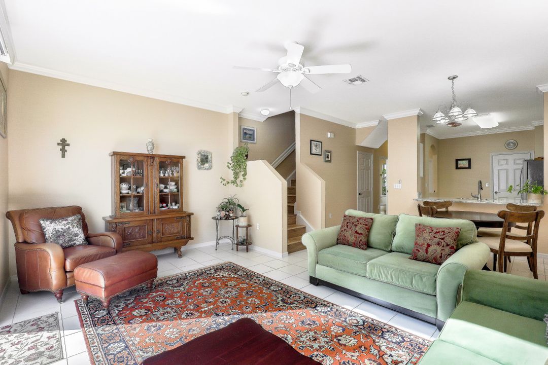 3636 Pine Oak Cir #104, Fort Myers, FL 33916