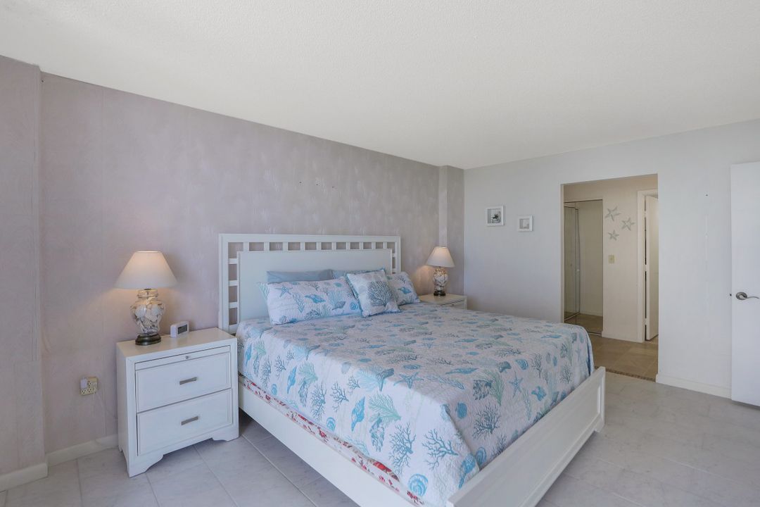 320 Seaview Ct #510, Marco Island, FL 34145