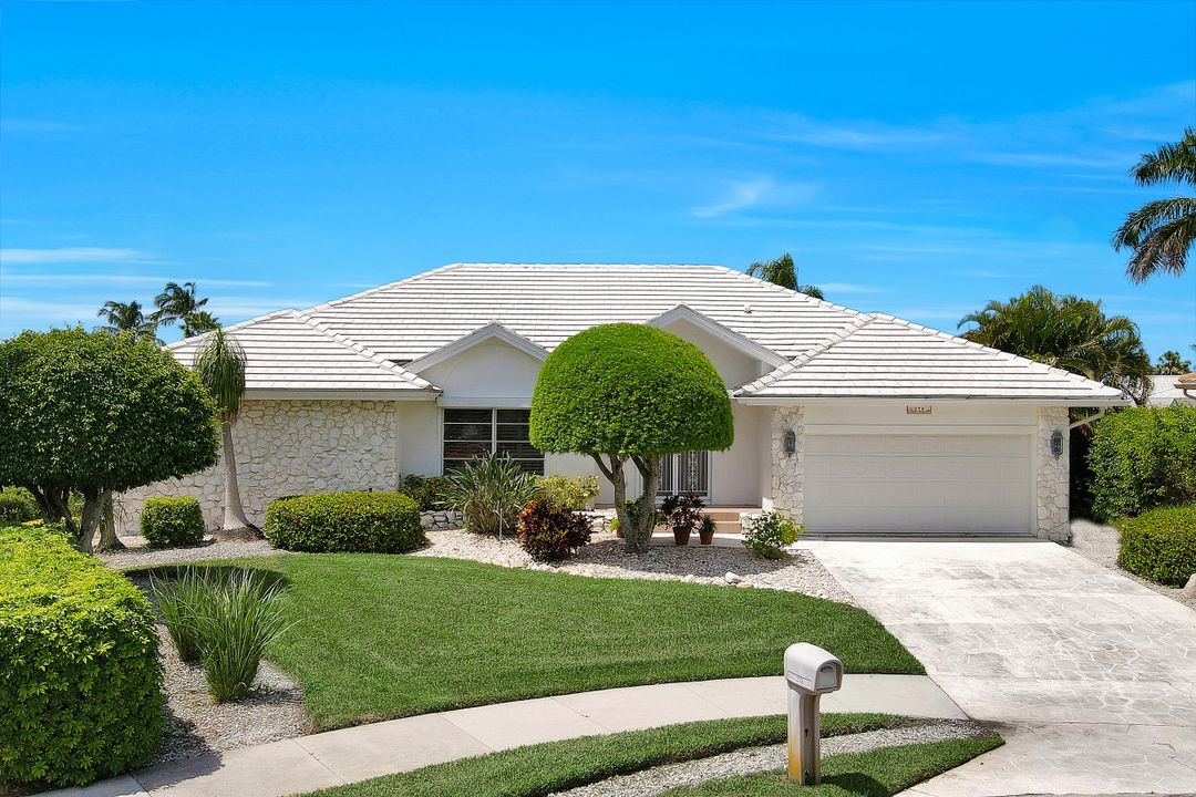 278 Seminole Ct, Marco Island, FL 34145