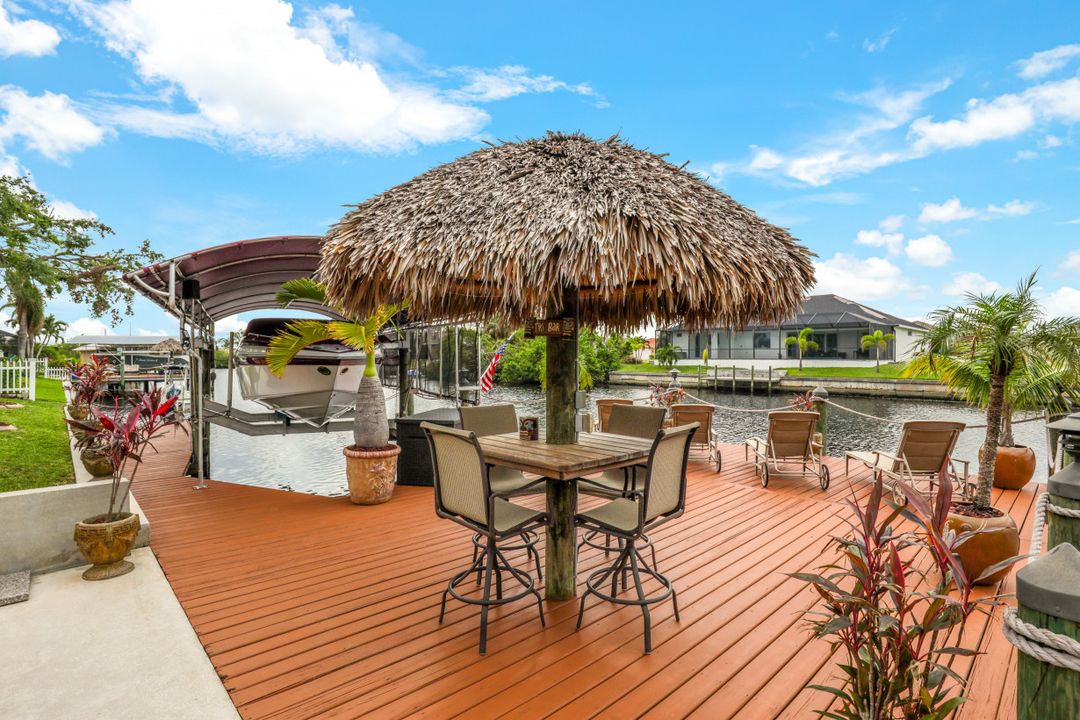 2234 SE 20th Pl, Cape Coral, FL 33990