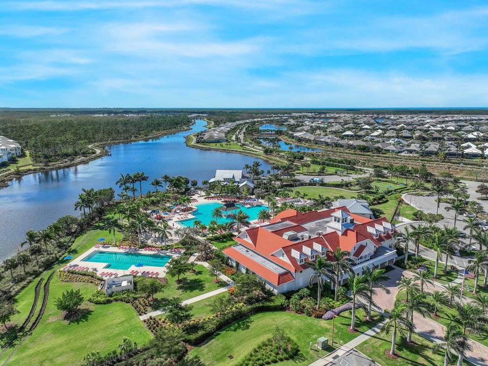 5570 Tobago Blvd, Naples, FL 34113