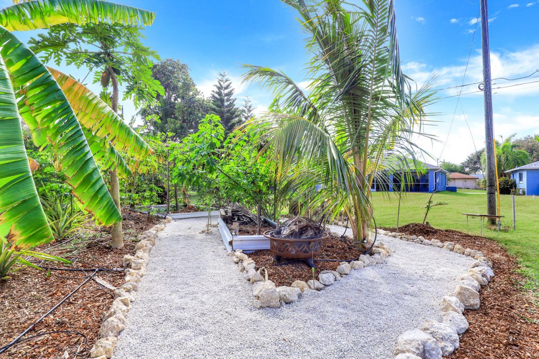 3914 SE 4th Ave, Cape Coral, FL 33904