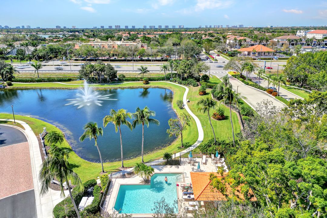2426 Orchid Bay Dr # F-204, Naples, FL 34109