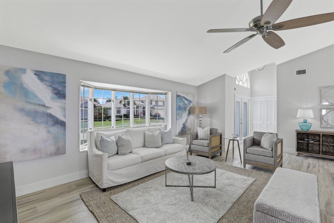 370 Cottage Ct, Marco Island, FL 34145