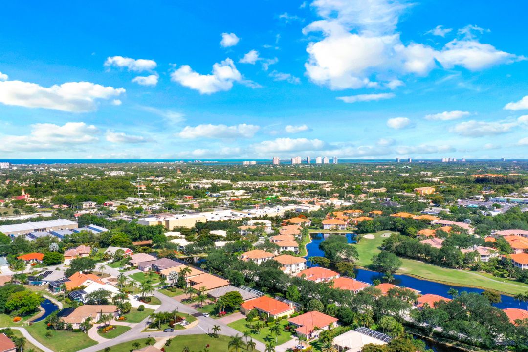 9772 Treasure Cay Ln, Bonita Springs, FL 34135