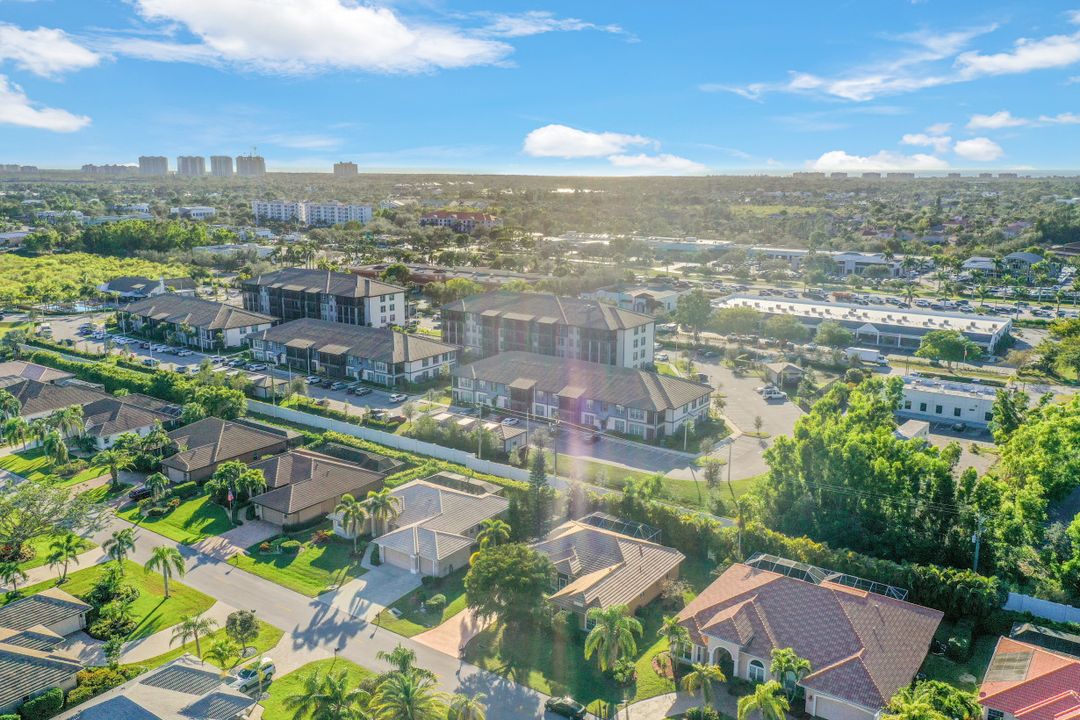 28388 Del Lago Way, Bonita Springs, FL 34135