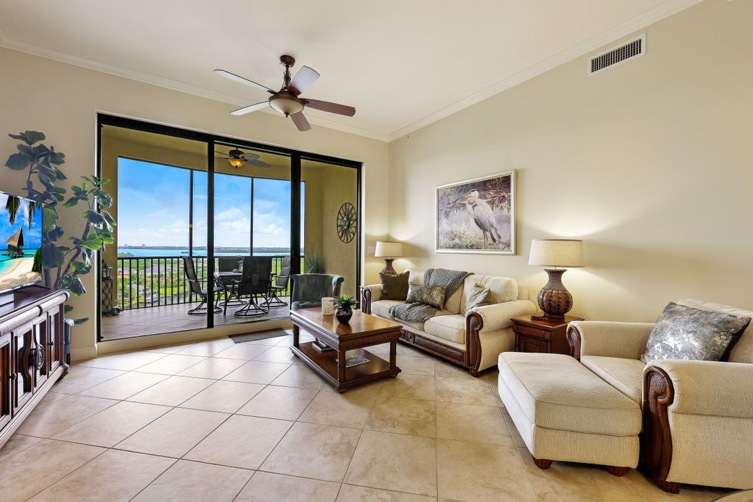 5781 Cape Harbour Dr #1510, Cape Coral, FL 33914