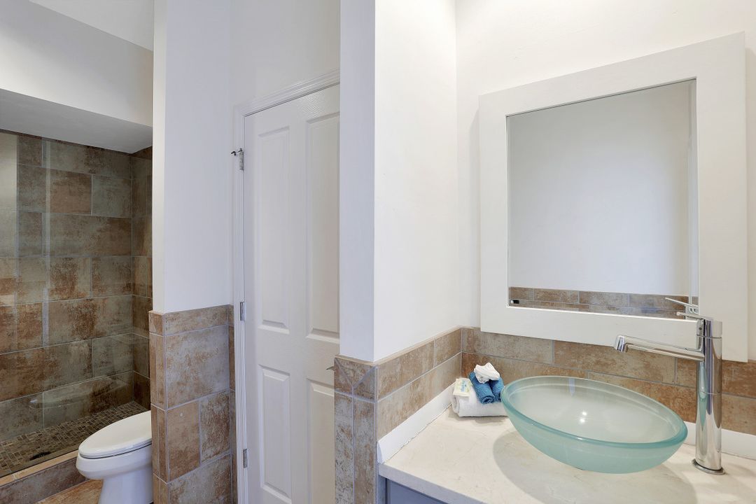 850 Eubanks Ct, Marco Island, FL 34145