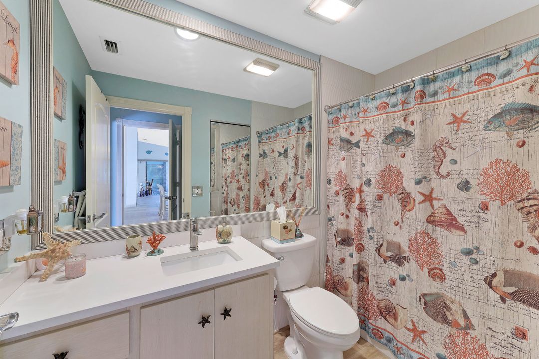 3551 El Verdado Ct, Naples, FL 34109