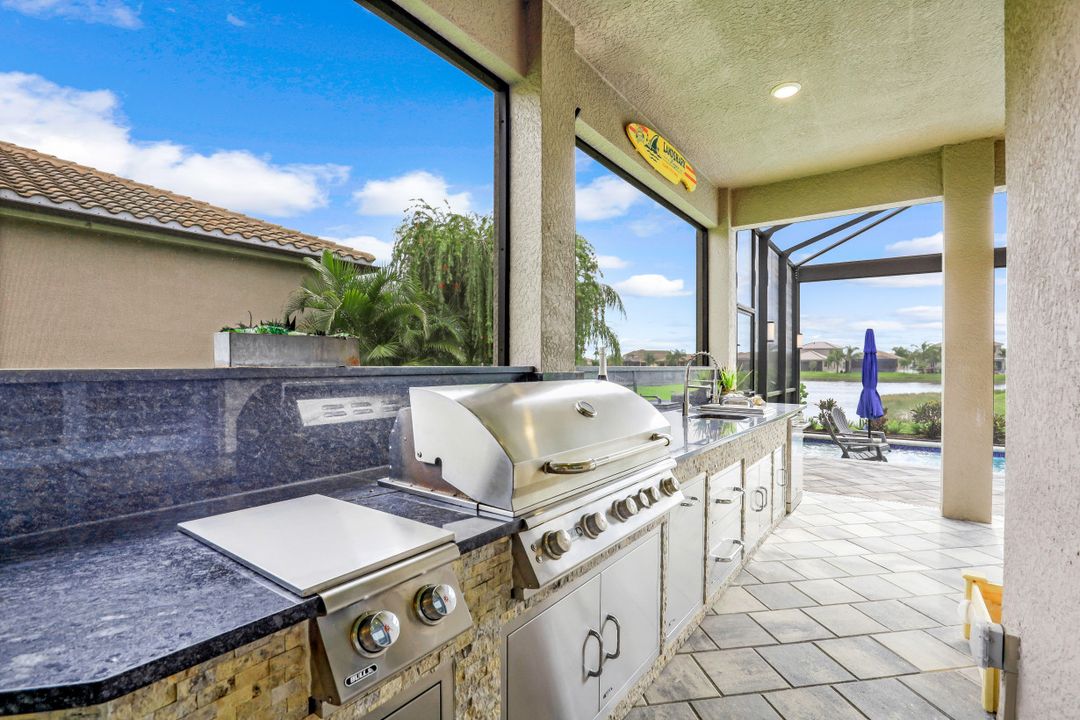 11691 Stonecreek Cir, Fort Myers, FL 33913