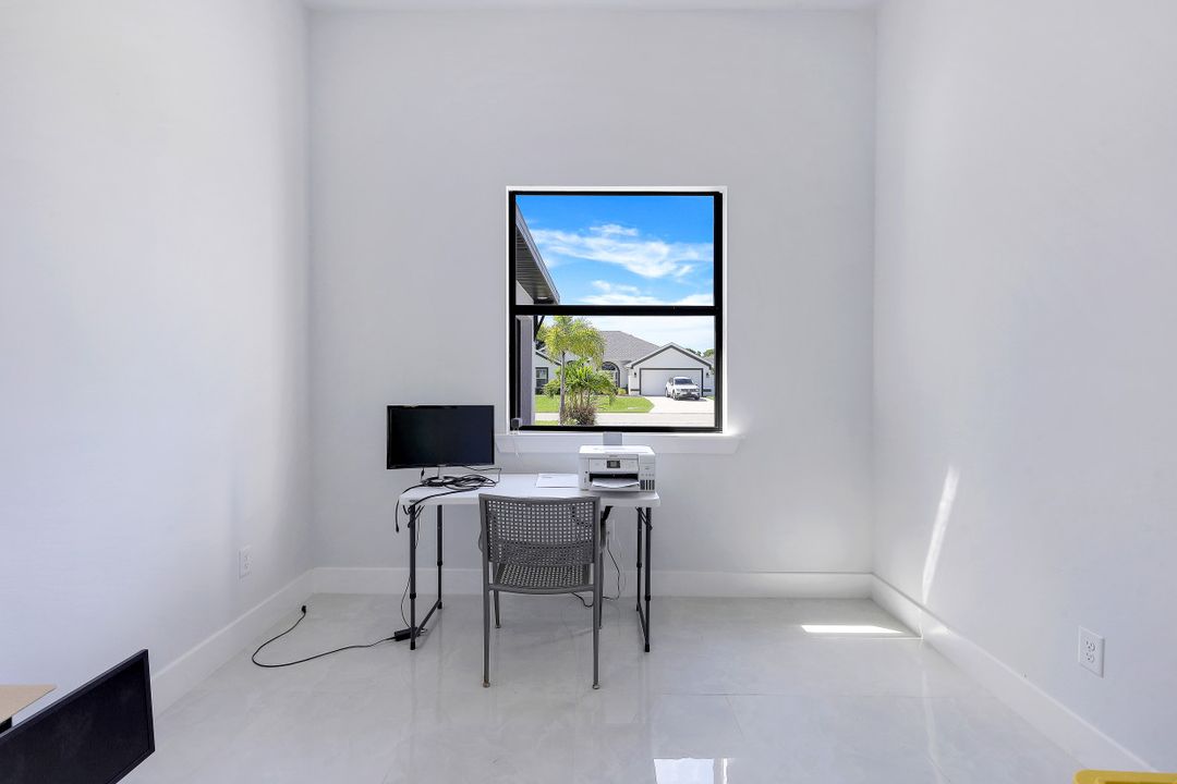 919 SW 34th St, Cape Coral, FL 33914