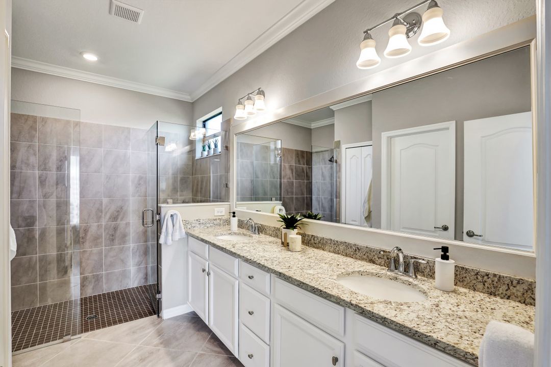 19801 Bittersweet Ln, Estero, FL 33928