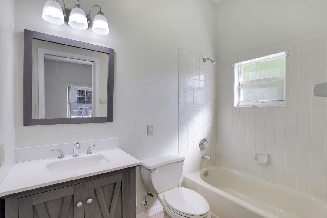 25610 Springtide Ct, Bonita Springs, FL 34135