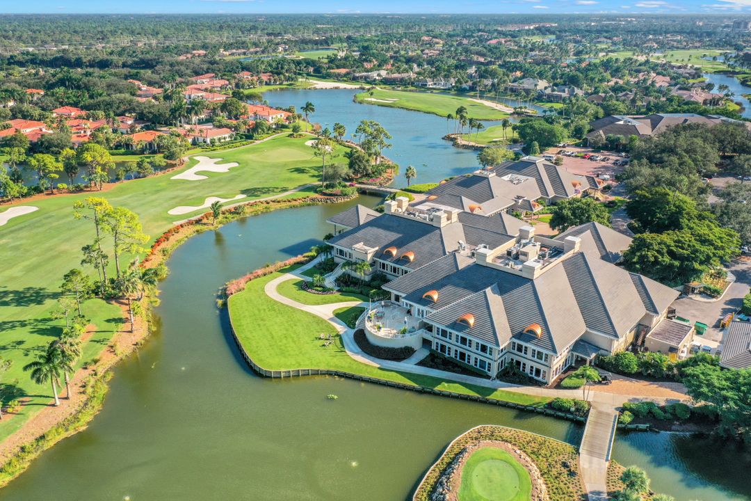 2736 Buckthorn Way, Naples, FL 34105