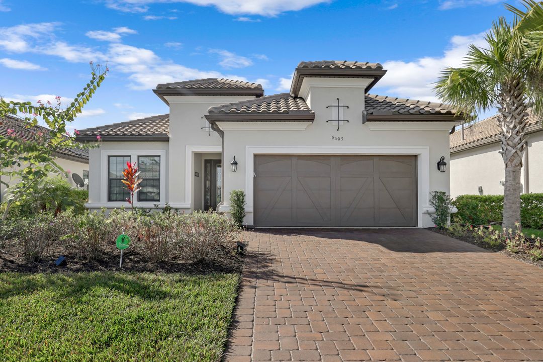 9403 Montelanico Loop, Naples, FL 34119
