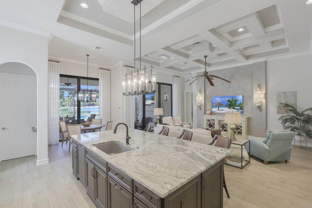 17490 Via Navona Way, Miromar Lakes, FL 33913