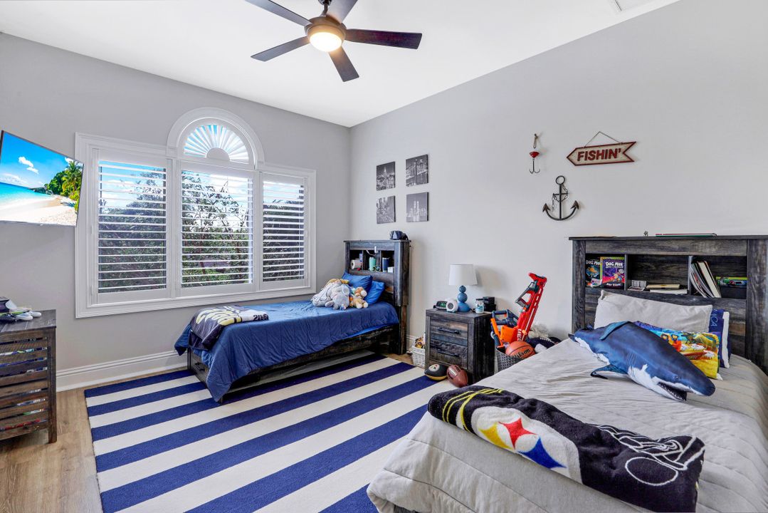 10211 River Dr, Bonita Springs, FL 34135