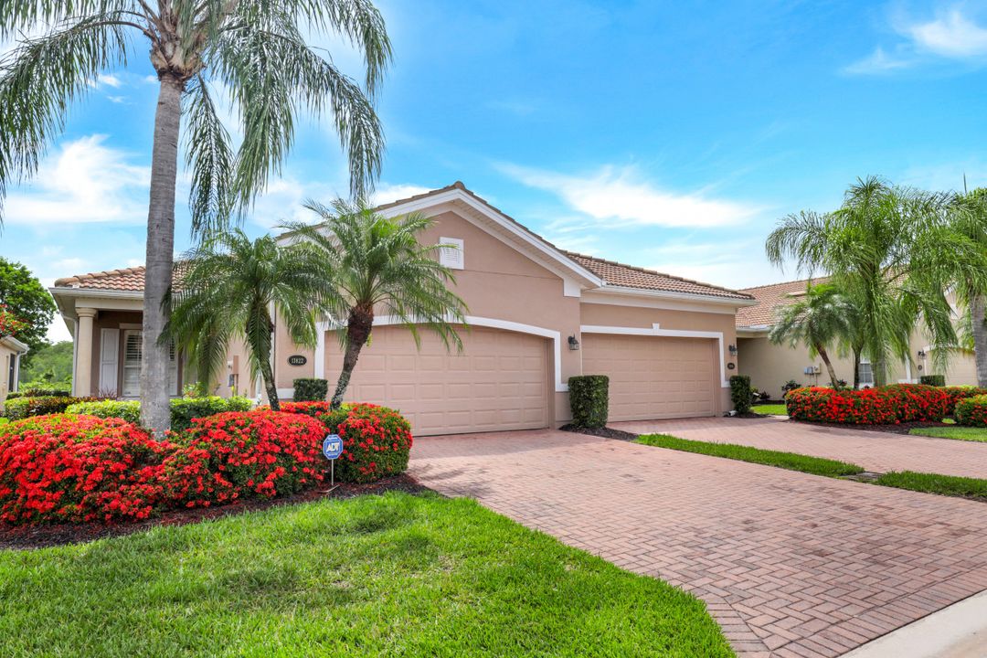 13826 Cleto Dr, Estero, FL 33928