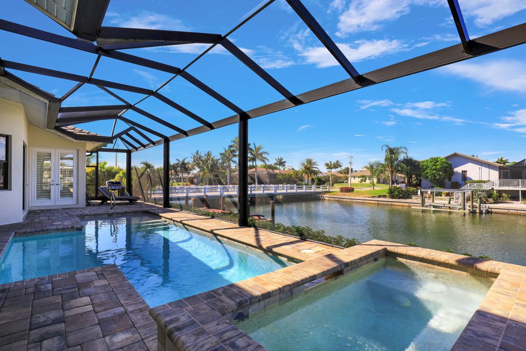 535 Spinnaker Dr, Marco Island, FL 34145