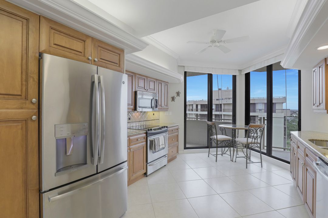 176 S Collier Blvd #PH6, Marco Island, FL 34145