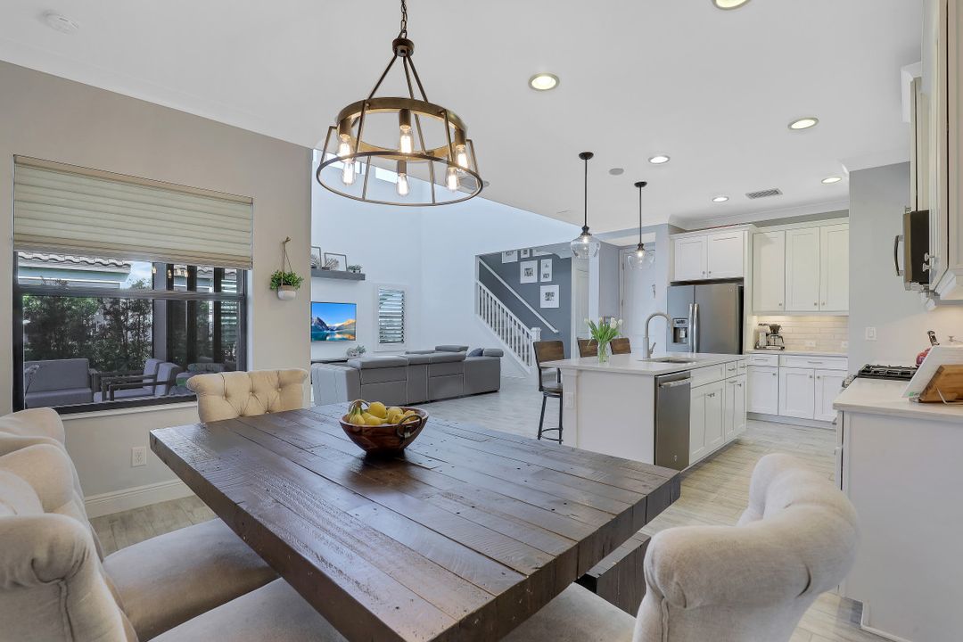 7742 Cypress Walk Dr, Fort Myers, FL 33966