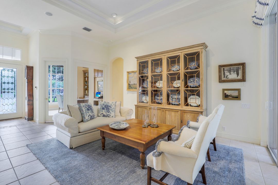 9321 Lakebend Preserve Ct, Bonita Springs, FL 34135