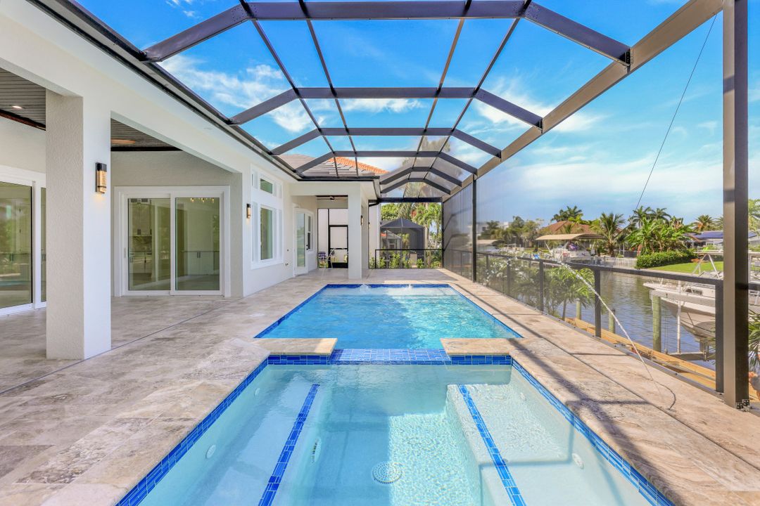 5332 Malibu Ct, Cape Coral, FL 33904