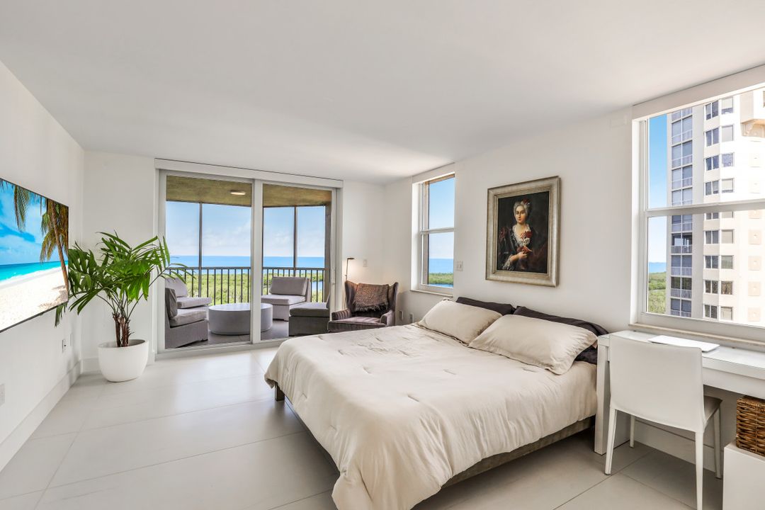 6585 Nicholas Blvd #1505, Naples, FL 34108