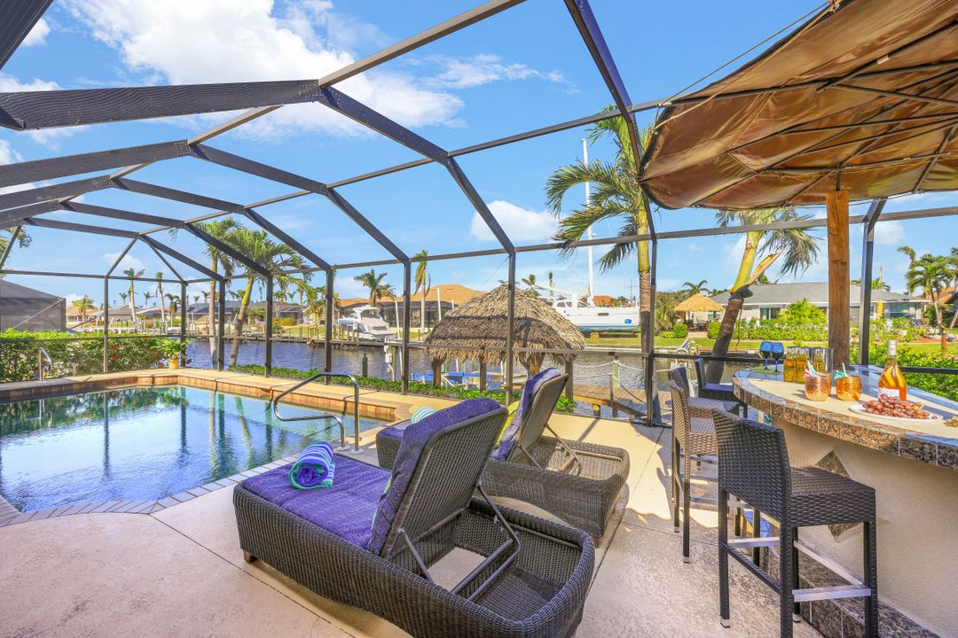 1427 SW 53rd Ln, Cape Coral, FL 33914