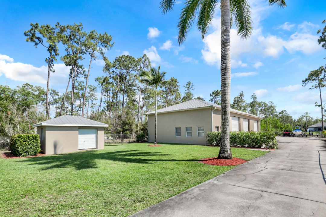 5660 Spanish Oaks Ln, Naples, FL 34119