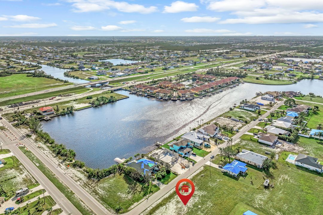 10 SW 33rd Ave, Cape Coral, FL 33991
