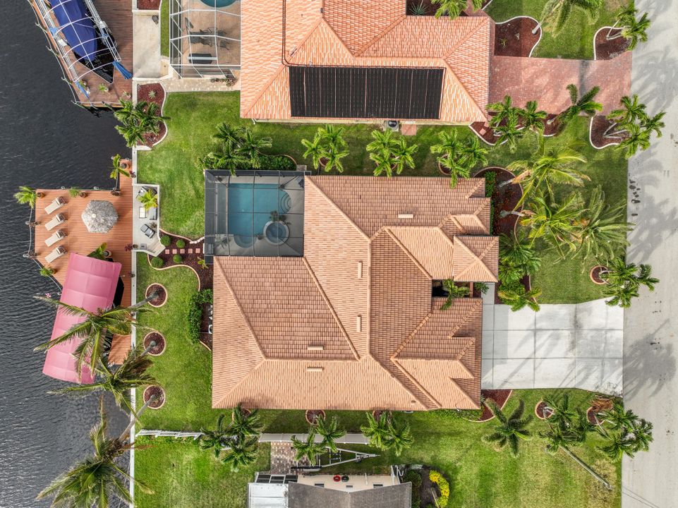 2234 SE 20th Pl, Cape Coral, FL 33990