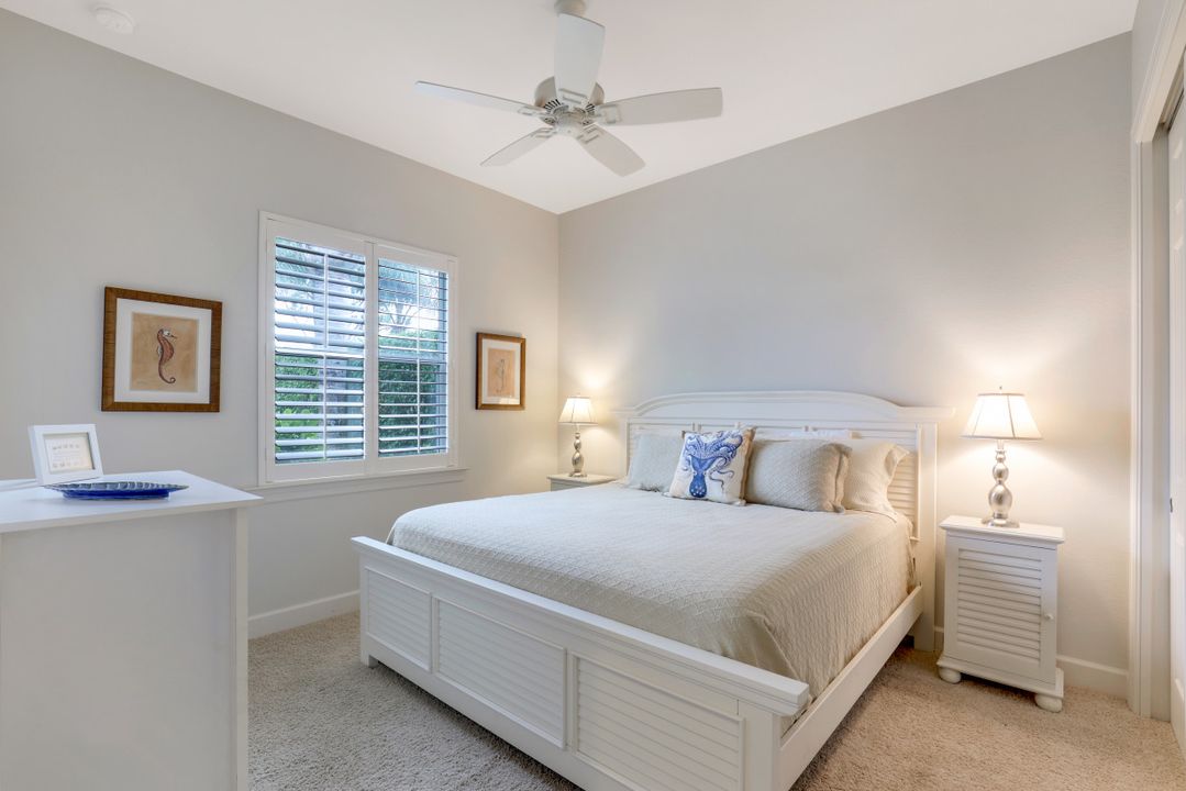 9765 Nickel Ridge Cir, Naples, FL 34120