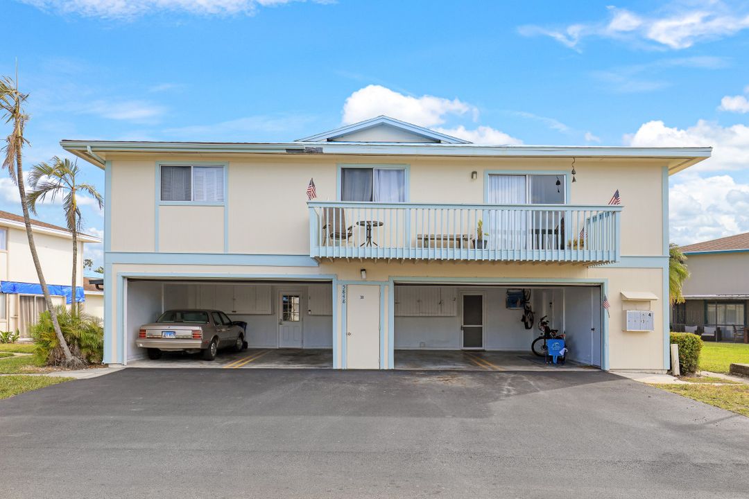 5848 Queen Elizabeth Way ##2, Fort Myers, FL 33907