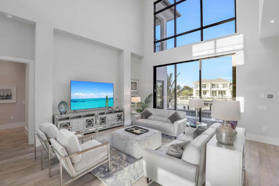 765 Pelican Ct, Marco Island, FL 34145